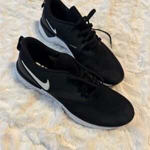 Nike Black and White Running Shoes